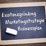 Existenzgründung: Ohne gescheiten Businessplan erhält ein neues/junges Unternehmen keinen Kredit von einer Bank (© N-Media-Images / Fotolia)