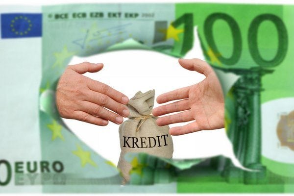 Kleinkredit gewährt? Minikredite / Mikrokredite sind ein wachsender Markt, und eher etwas für spezialiserte Anbieter (© K.U. Häßler / Fotolia)